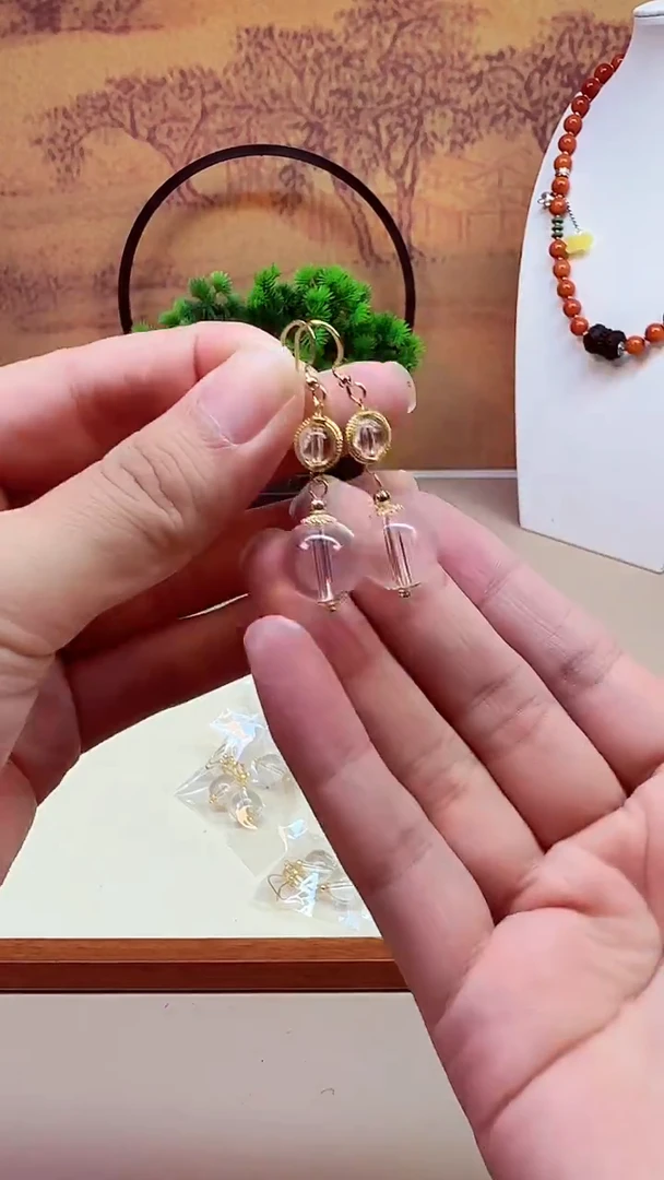 14K金镶嵌耳饰水晶E203