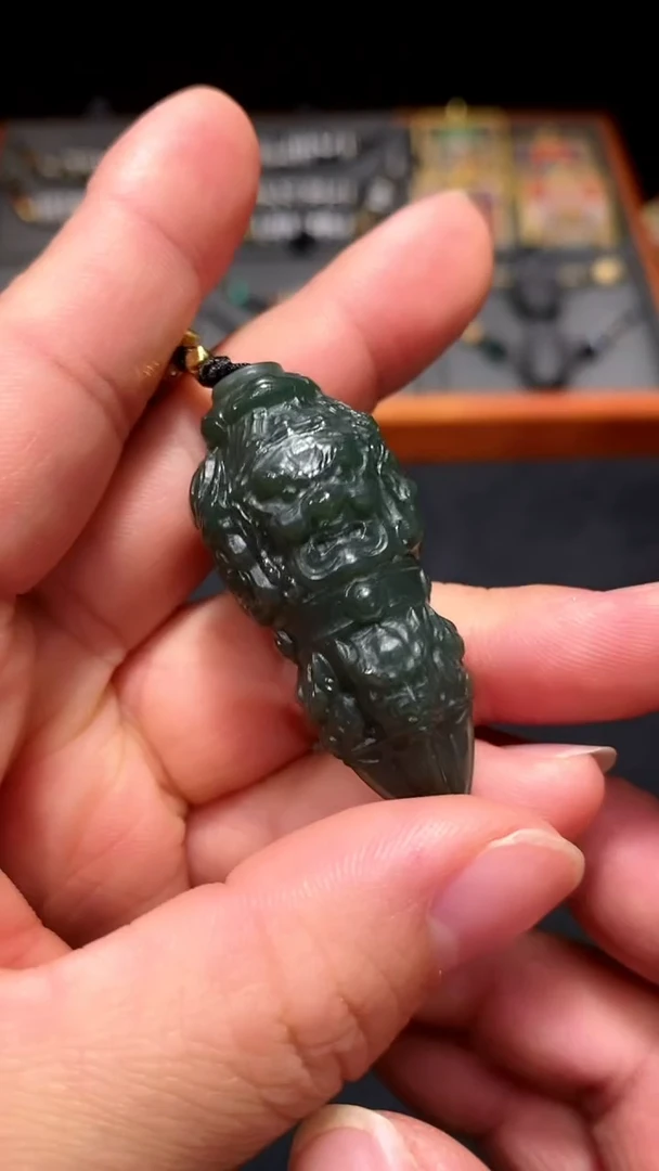 【闪购商品】柏香籽/百香籽吊坠四个F