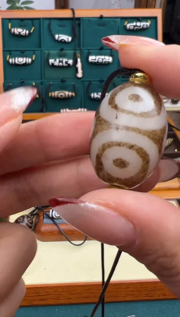 合金颈饰玛瑙/玉髓（覆膜）125.