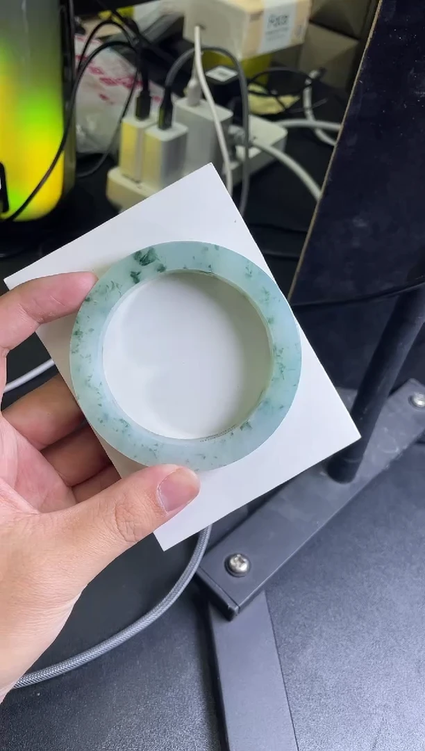 未镶嵌手镯定制翡翠春*定制