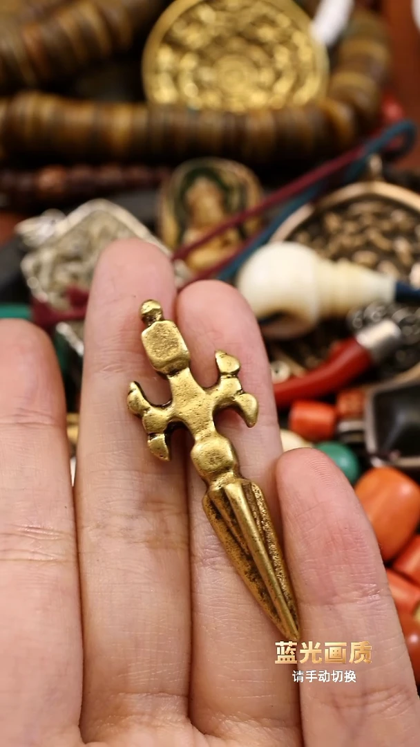 j***a撅配饰。。。。。。。。