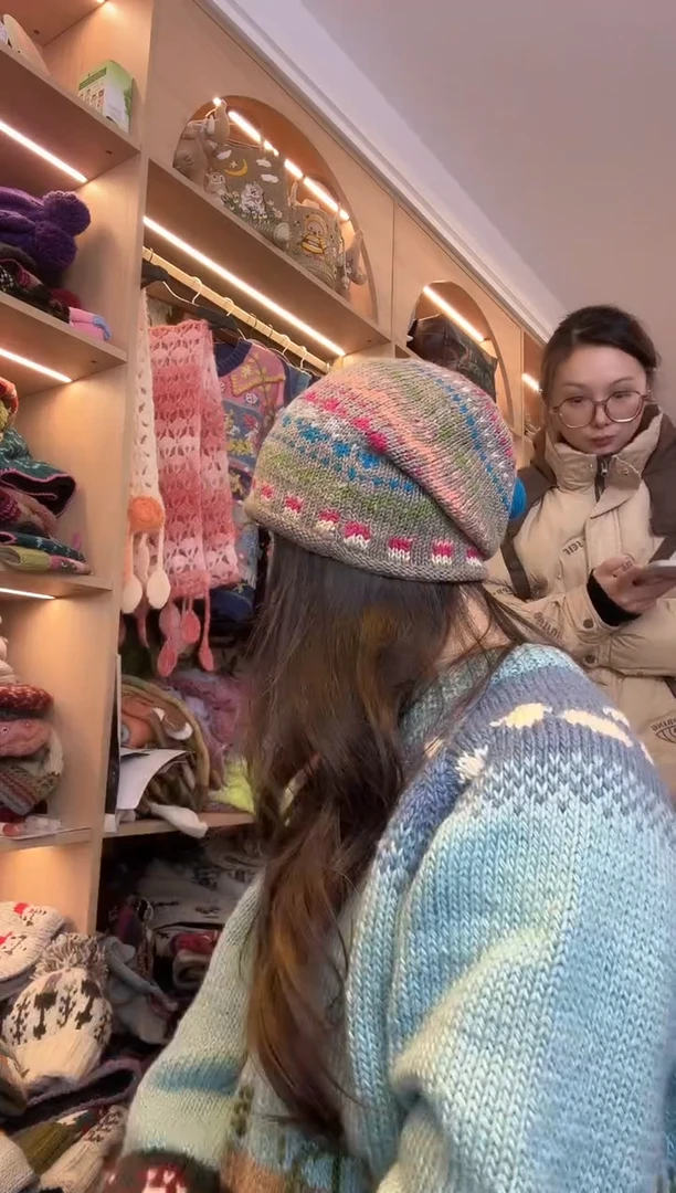 羊毛灰色堆堆帽