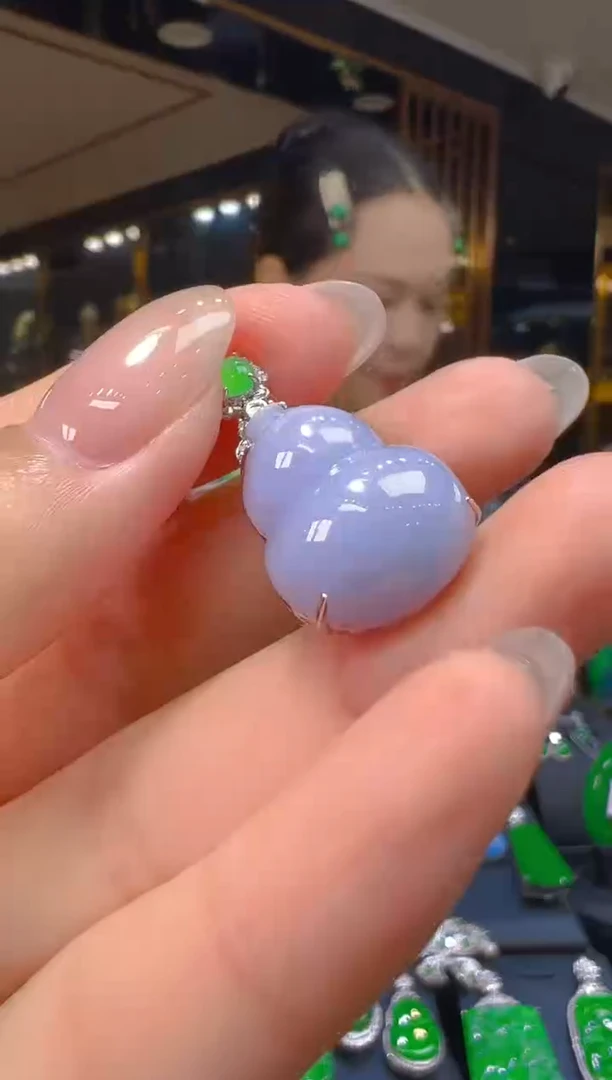 吊坠(赠链)18K金镶嵌翡翠038