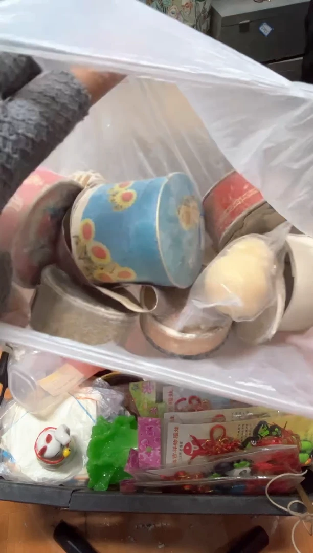 手工艺品琉璃怀***童摆件