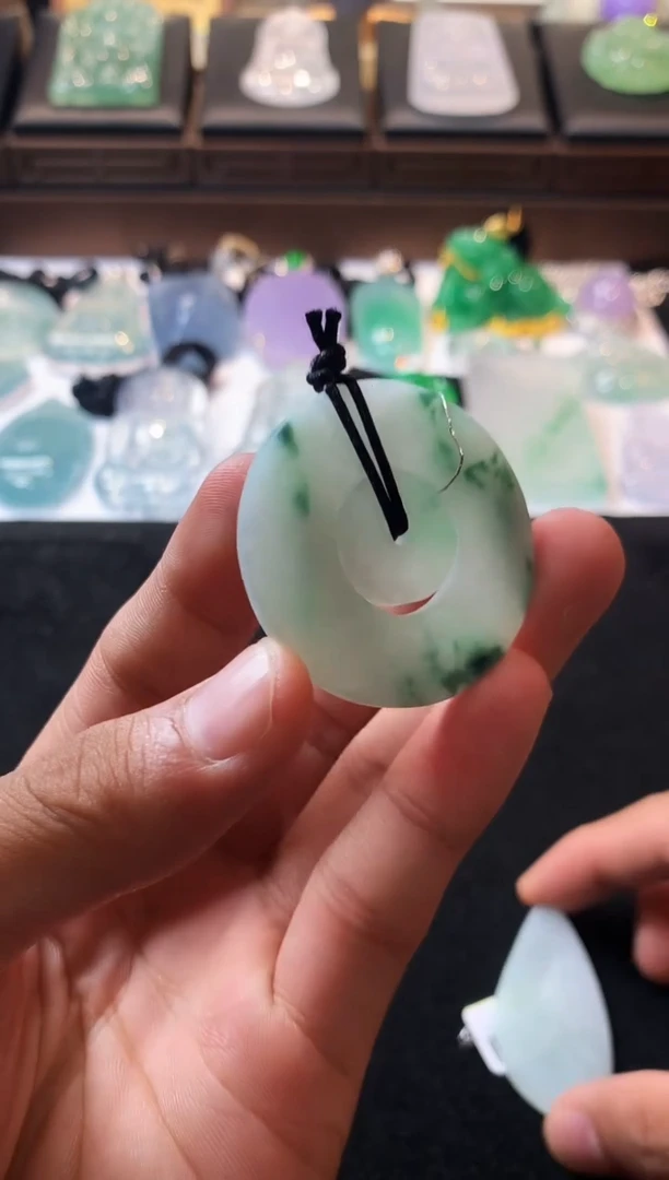 未镶嵌定制翡翠沐**爱   S毛货不退不换