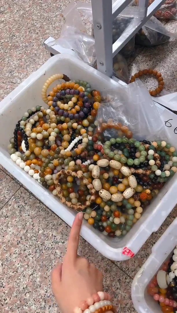 吊坠菩提根/象牙果66 单圈随机一条