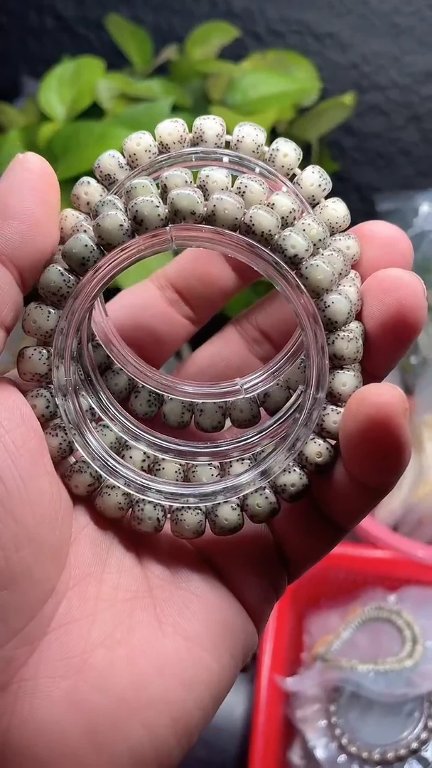 星月菩提手串海南星月菩提《C048》9X8单圈