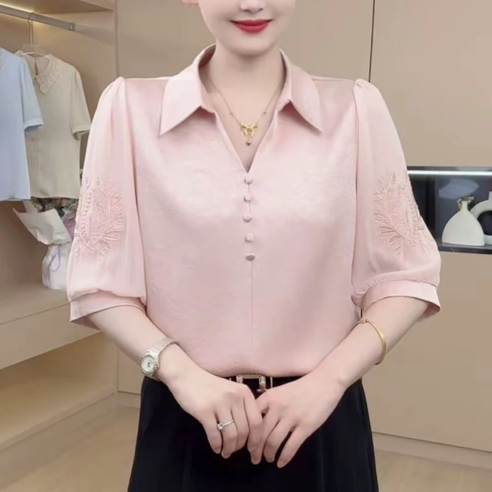 夏季新款女士衬衫领袖口刺绣宽松五分袖小衫衬衫