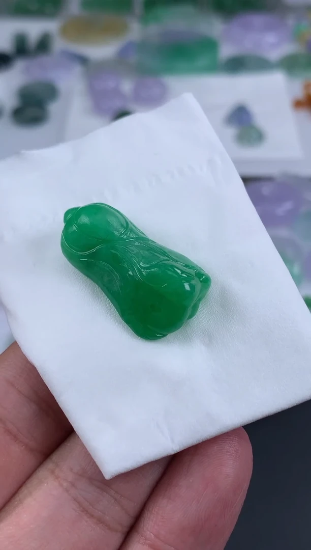 【闪购商品】定制翡翠未镶嵌翡翠