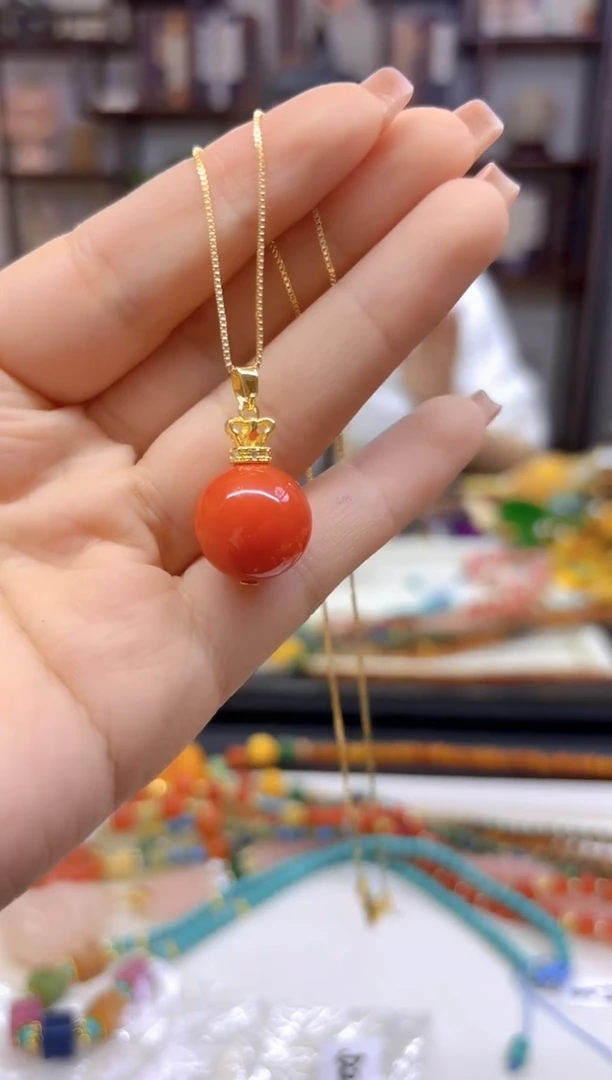 【闪购商品】翡翠吊坠(赠链)银S925镀金镶嵌D251