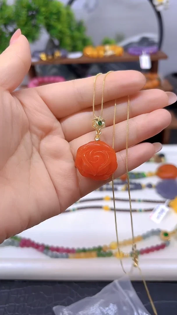 蜜蜡吊坠(赠链)银S925镀金镶嵌D12