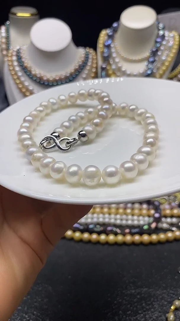 淡水珍珠未镶嵌颈饰多人