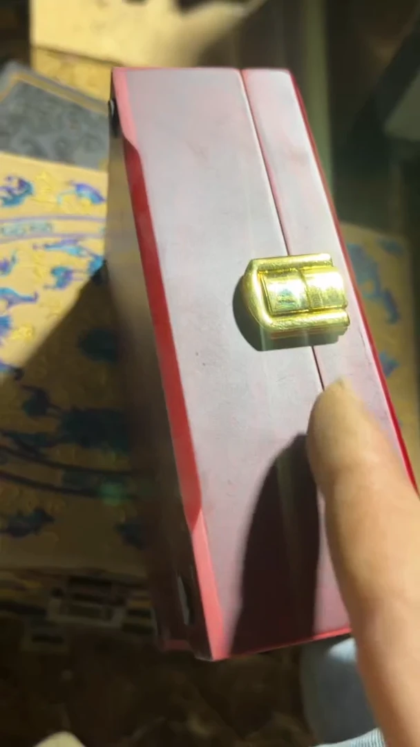 木（1个枣红色小盒子10）