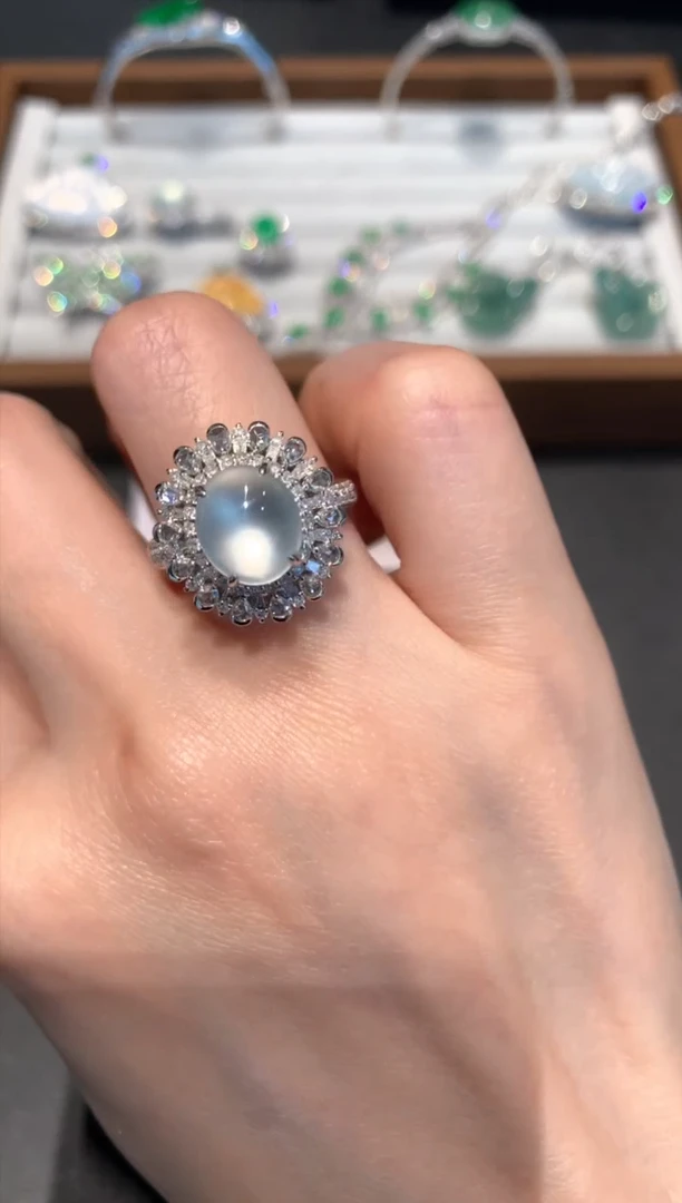 【闪购商品】翡翠戒指18K金镶嵌16800