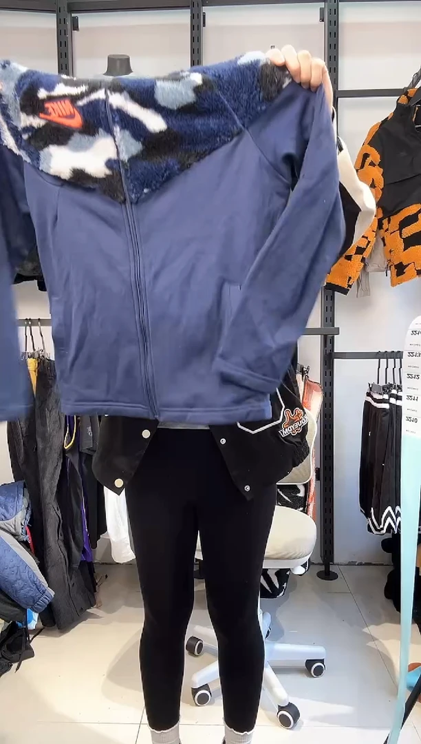 2210  编码  瑕疵直播间过款为准 尺码160