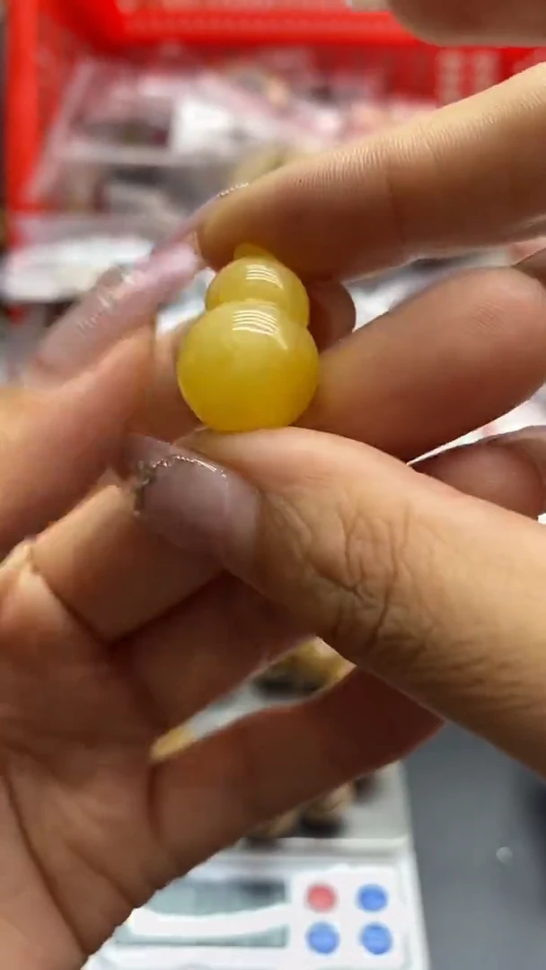 琥珀未镶嵌珠宝奇石2863