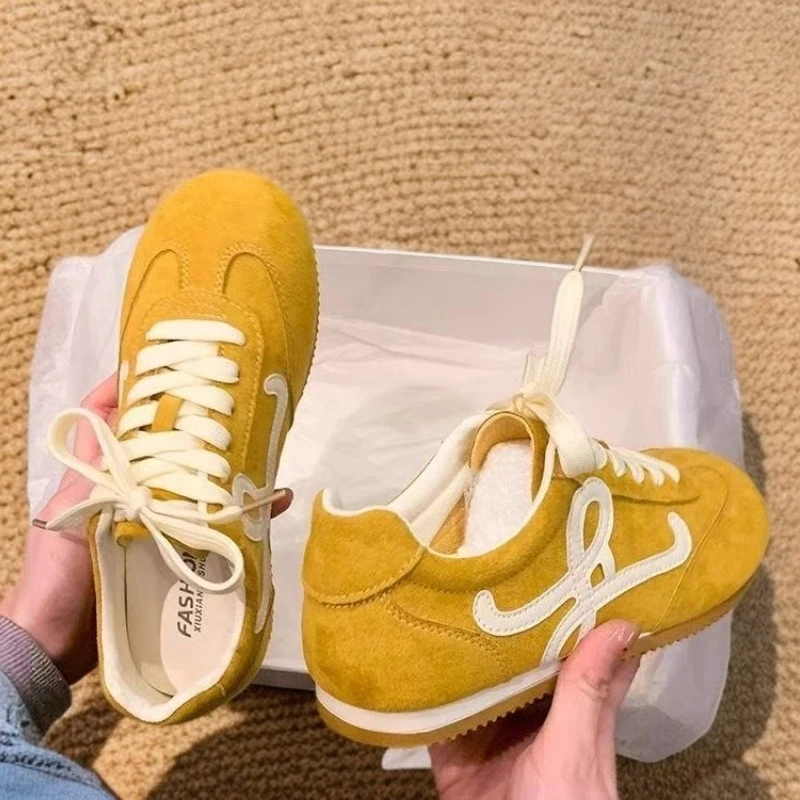 2025春季新款低帮女生时尚休闲阿甘鞋复古德训百搭运动鞋平底经典