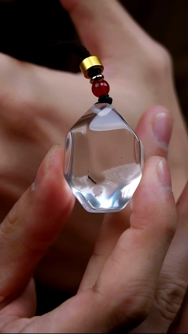 吊坠(赠链)未镶嵌水晶水晶