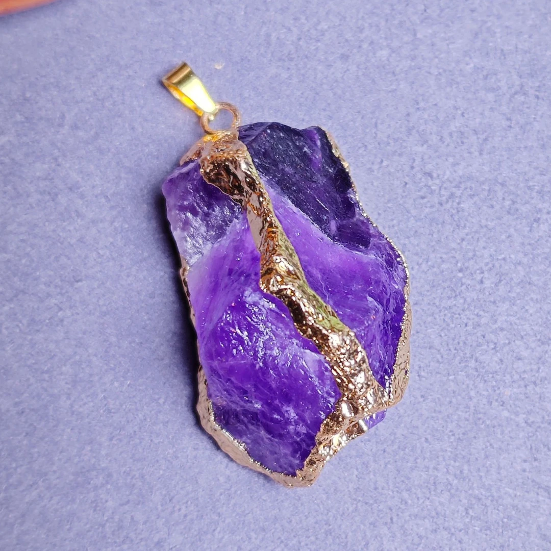 紫晶鎏影紫水晶鎏金吊坠/HG-SJDZ-3（多样性发货）