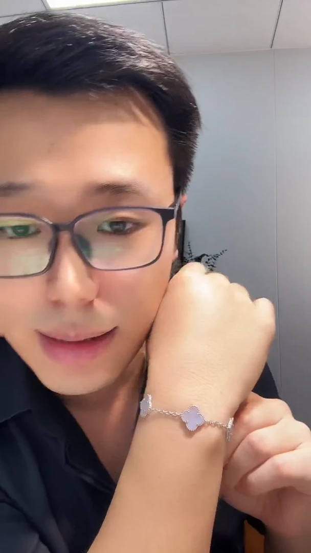 18K金镶嵌手链玛瑙/玉髓紫色K白五花手链