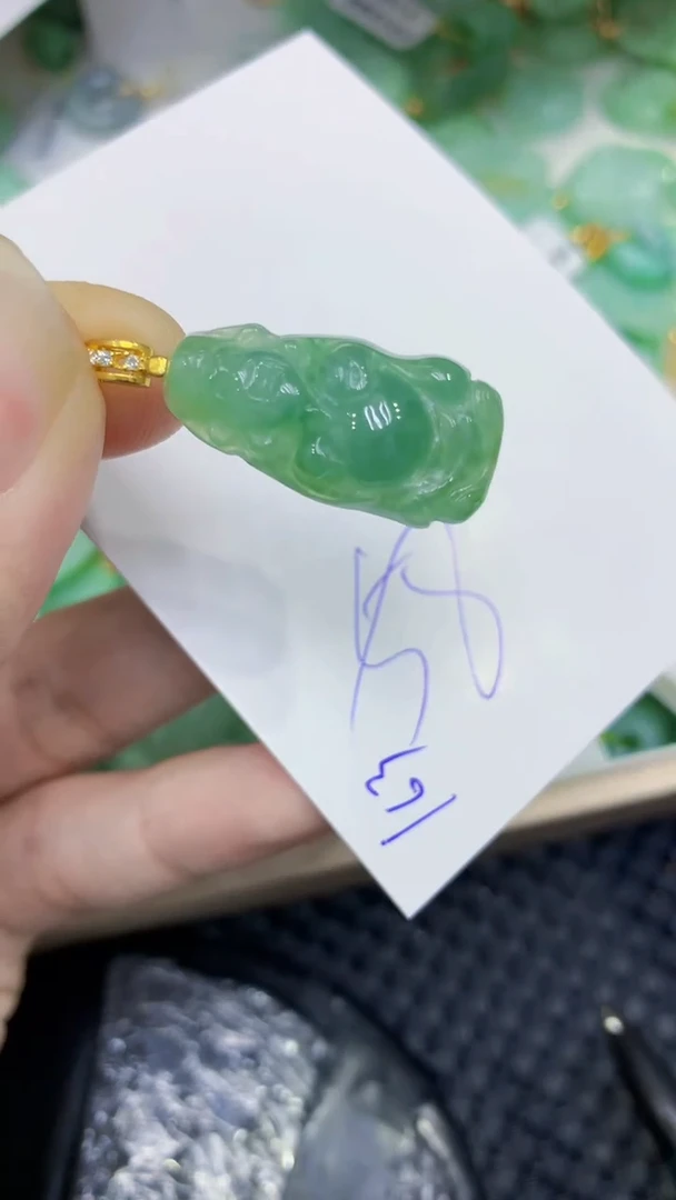 颈饰未镶嵌翡翠缅甸A货翡翠