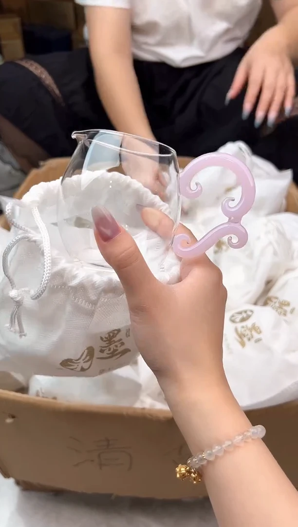 禾墨清影粉玉色