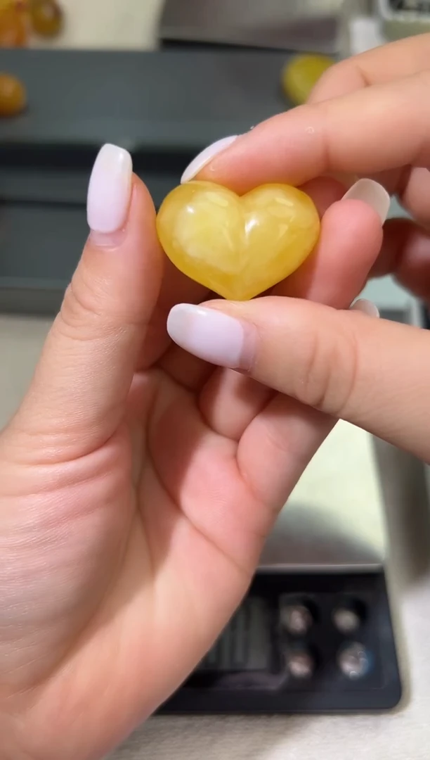 裸石琥珀未镶嵌琥珀蜜蜡吊坠
