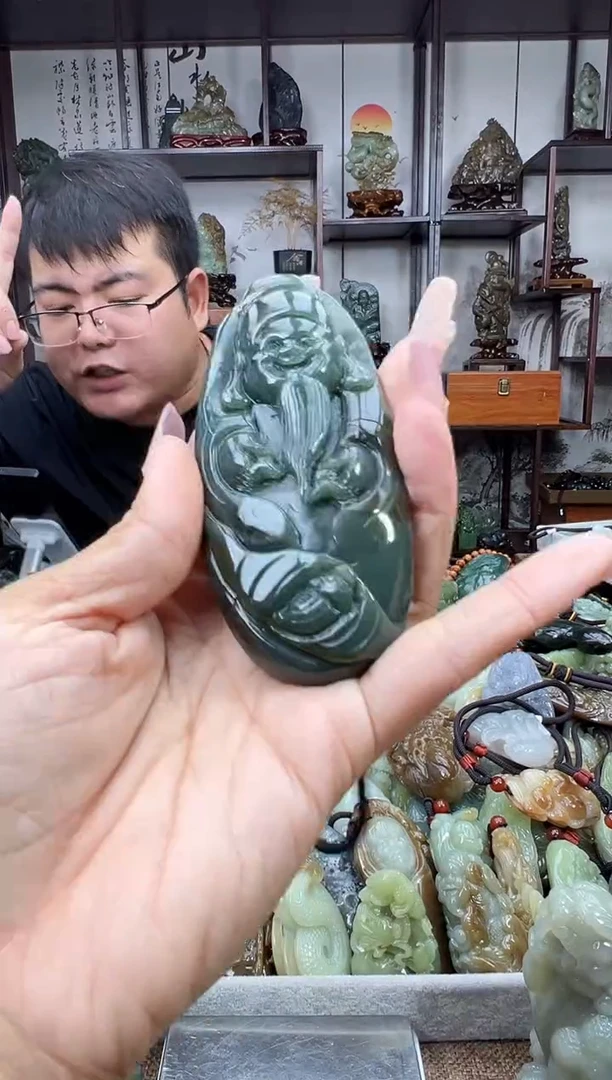 未镶嵌和田玉把件1