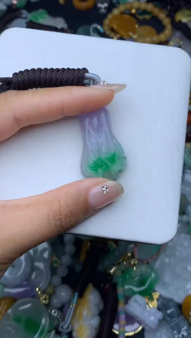 翡翠未镶嵌颈饰天然缅甸翡翠吊坠