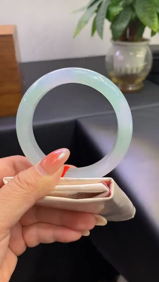 未镶嵌手镯翡翠翡翠手镯127