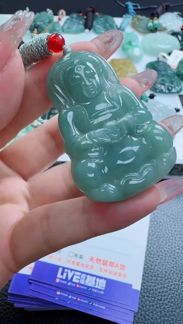 【闪购商品】翡翠颈饰未镶嵌1111111111