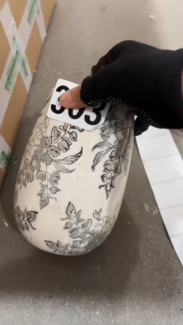 【闪购商品】陶瓷花盆高18.5cm内口8cm