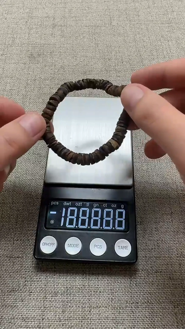 沉香手串一****^红土随形片片珠-多样性发一