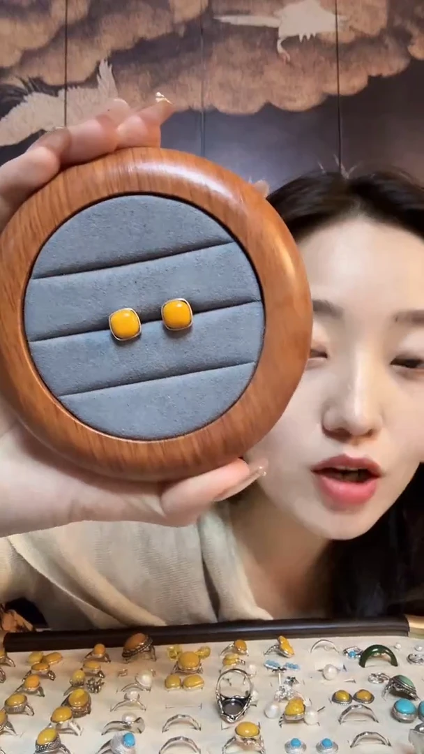 蜜蜡银S925镶嵌耳饰索南措姆耳钉正方形