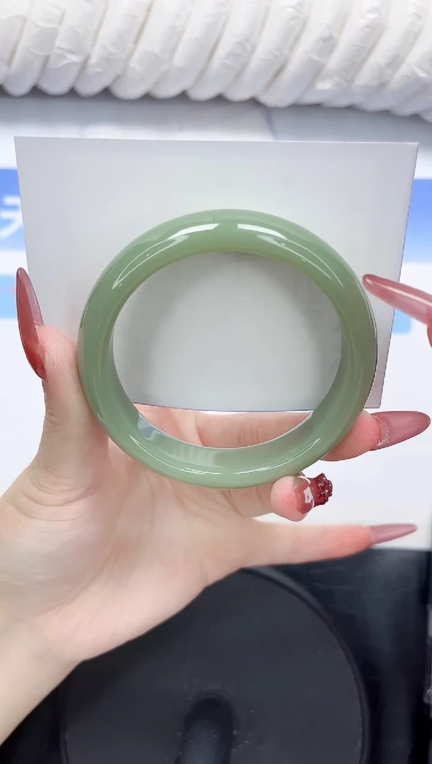 石英质玉手镯未镶嵌84-54