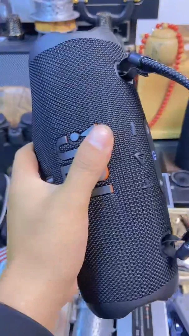 瓷片闪购商品，如图所示