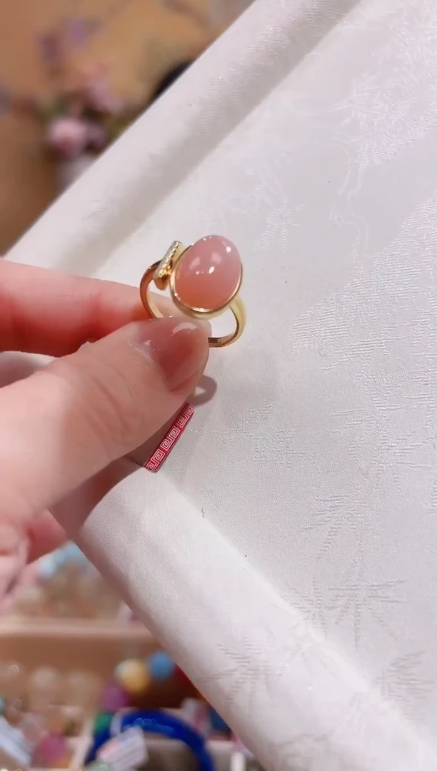 银S925镶嵌蛋白石戒指天然欧泊粉澳宝，计款戒指