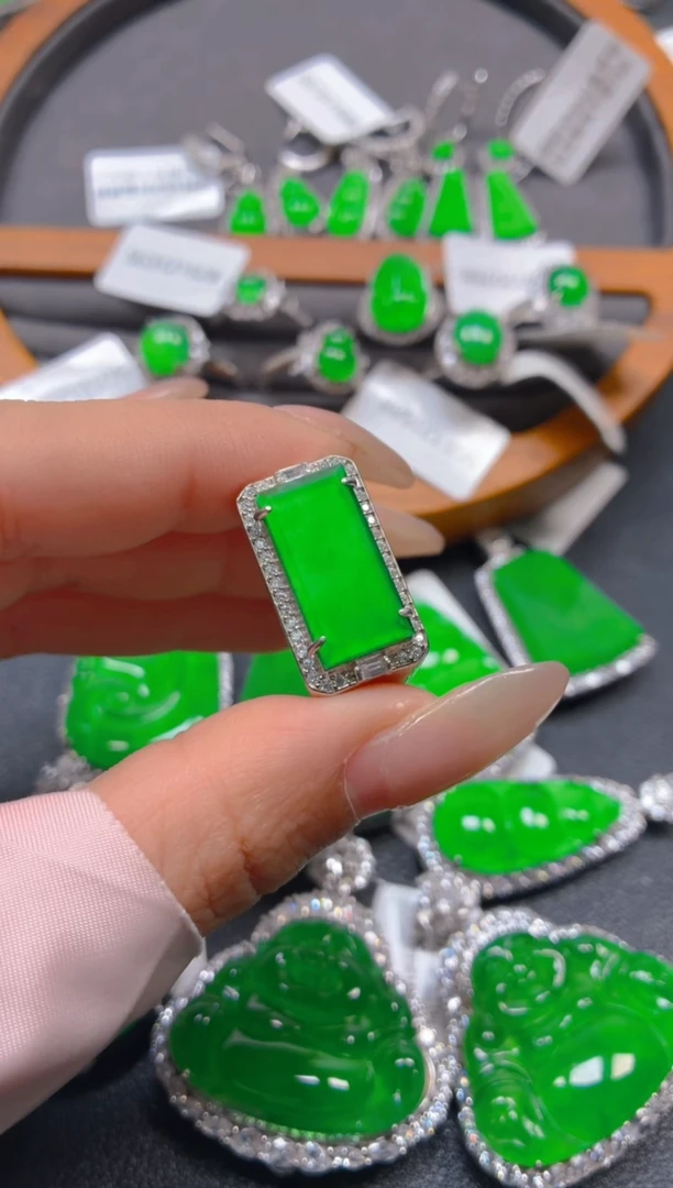 吊坠(不含链)银S925镶嵌翡翠1