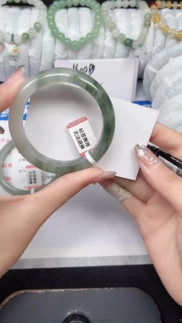 未镶嵌手镯石英质玉93-52/53