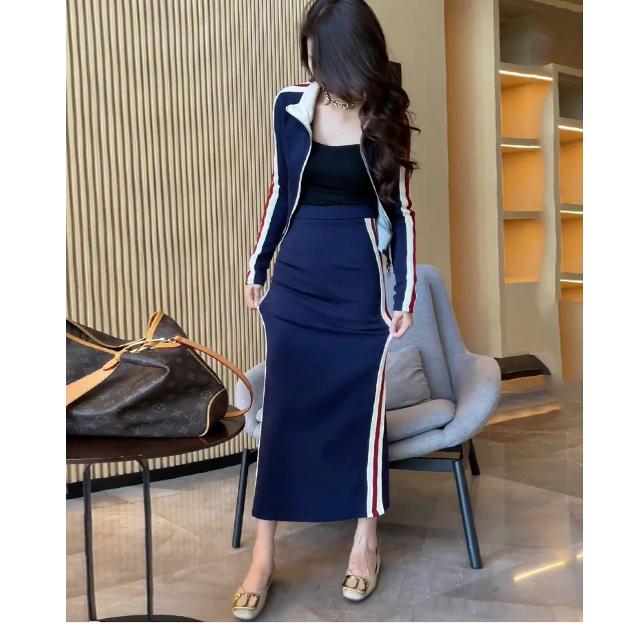 拉夏贝尔裙子套装轻奢高级感卫衣女早秋穿搭休闲运动半身裙两件套