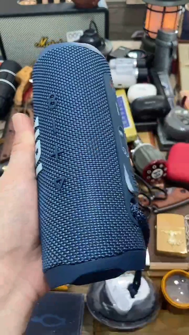 瓷片闪购商品  如图所示