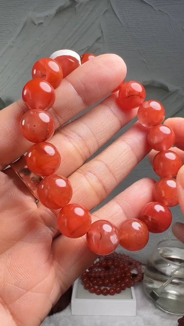 玛瑙/玉髓手链未镶嵌南红玛瑙（默认微瑕）