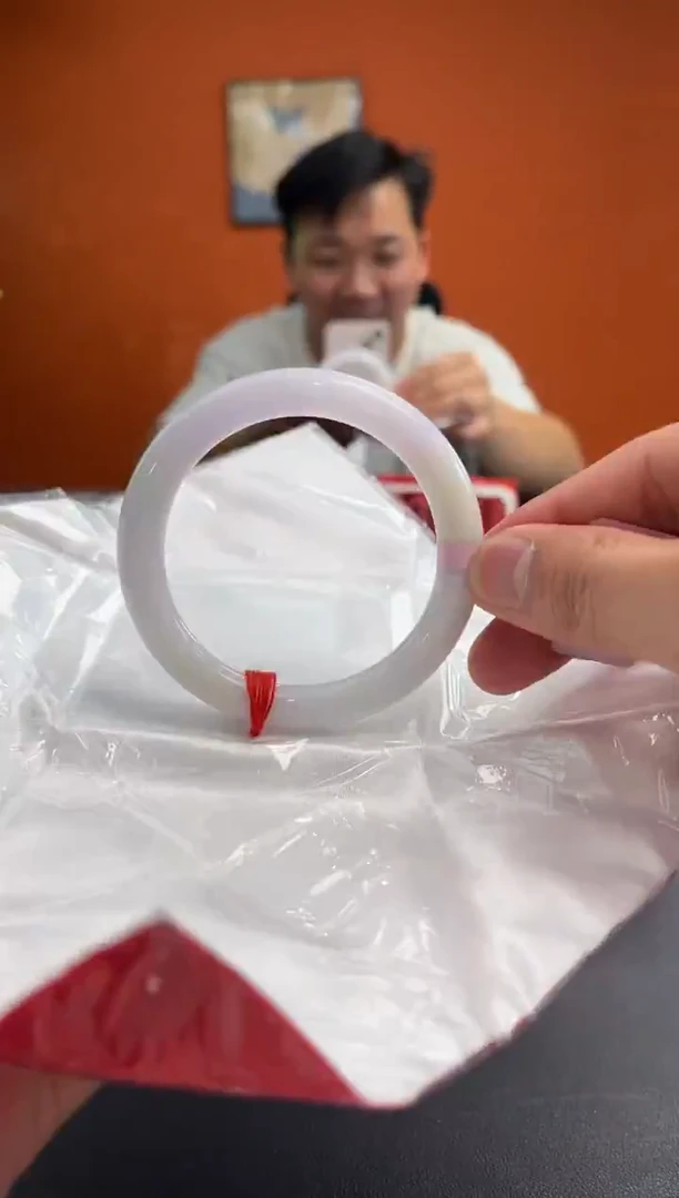 未镶嵌手镯翡翠56