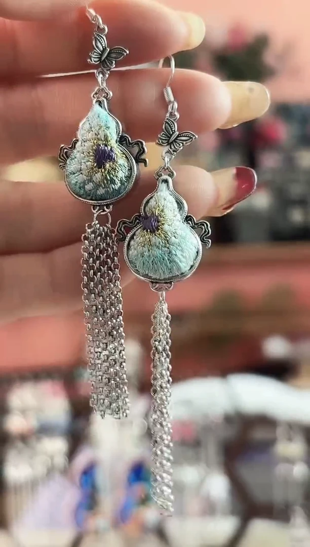 艺枝独绣手工饰品320