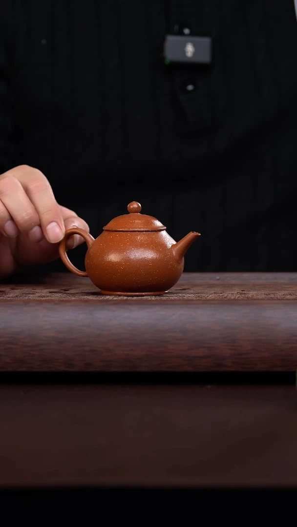 【闪购商品】手工原矿红降坡长嘴潘壶  120cc