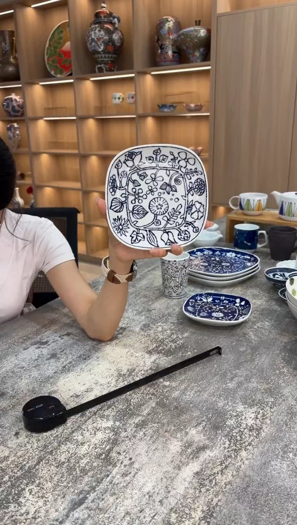 搪瓷フラワーパレード　プレート（小）　ライン