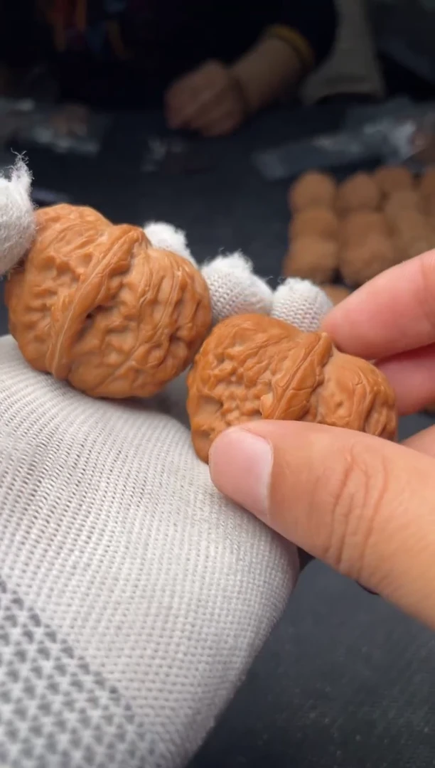 把件桃核a102  元宝 43尺小水尖