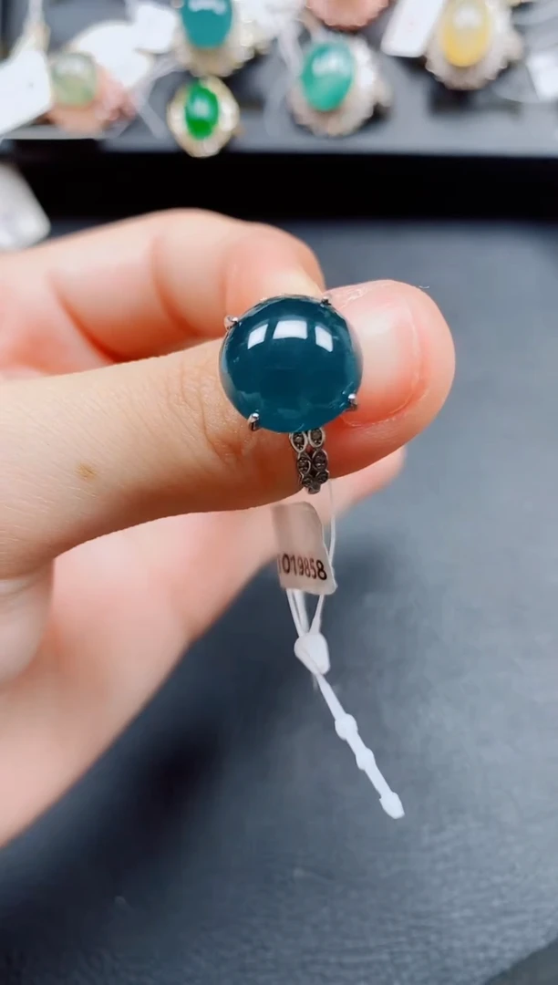 翡翠戒指银S925镶嵌翡翠