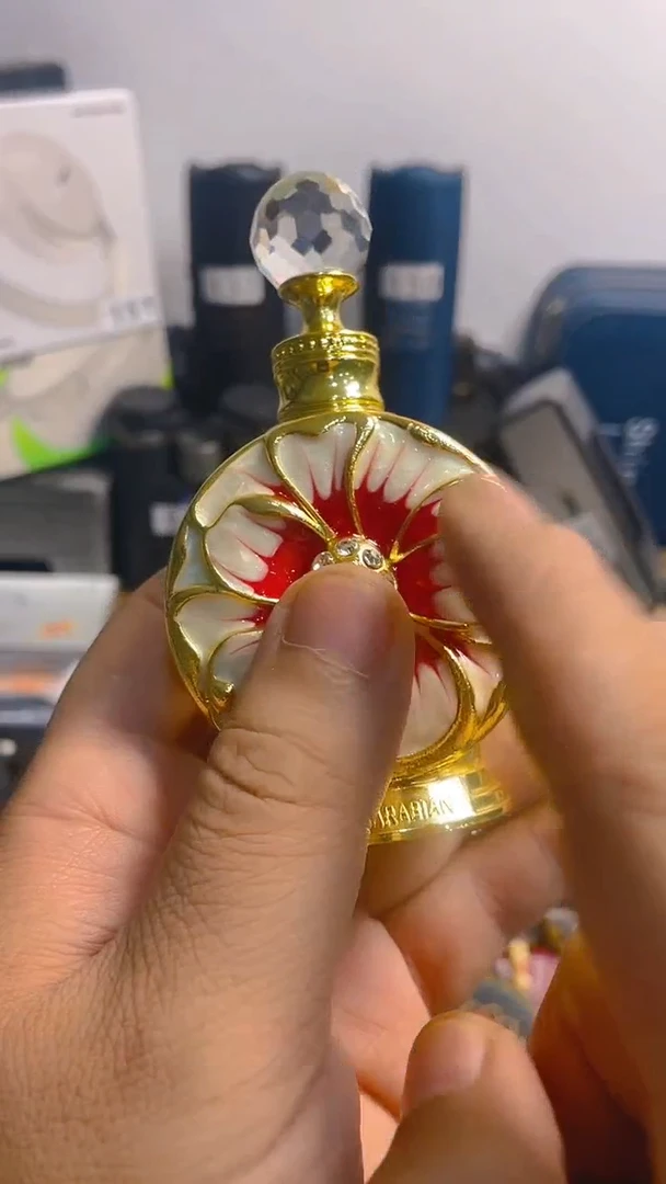 瓷片闪购商品 如图所示