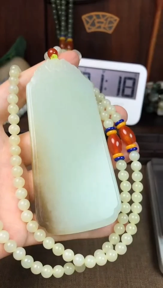 颈饰未镶嵌和田玉旭**贸旭良商贸